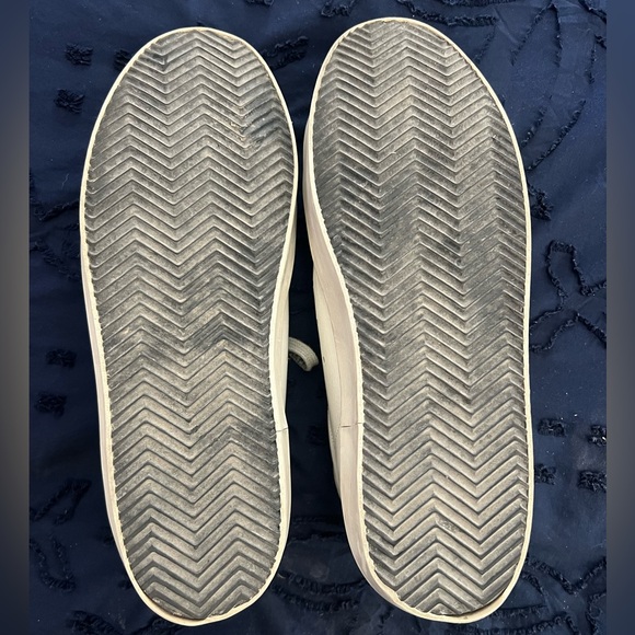 Golden Goose Shoes - Picture 7 of 9